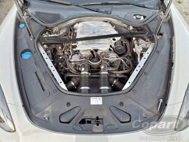 2022 PORSCHE PANAMERA 