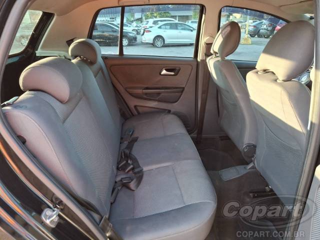 2011 VOLKSWAGEN FOX 