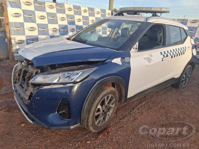2024 NISSAN KICKS 