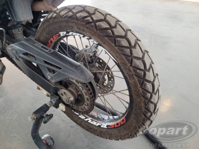2025 HONDA XRE SAHARA 300 