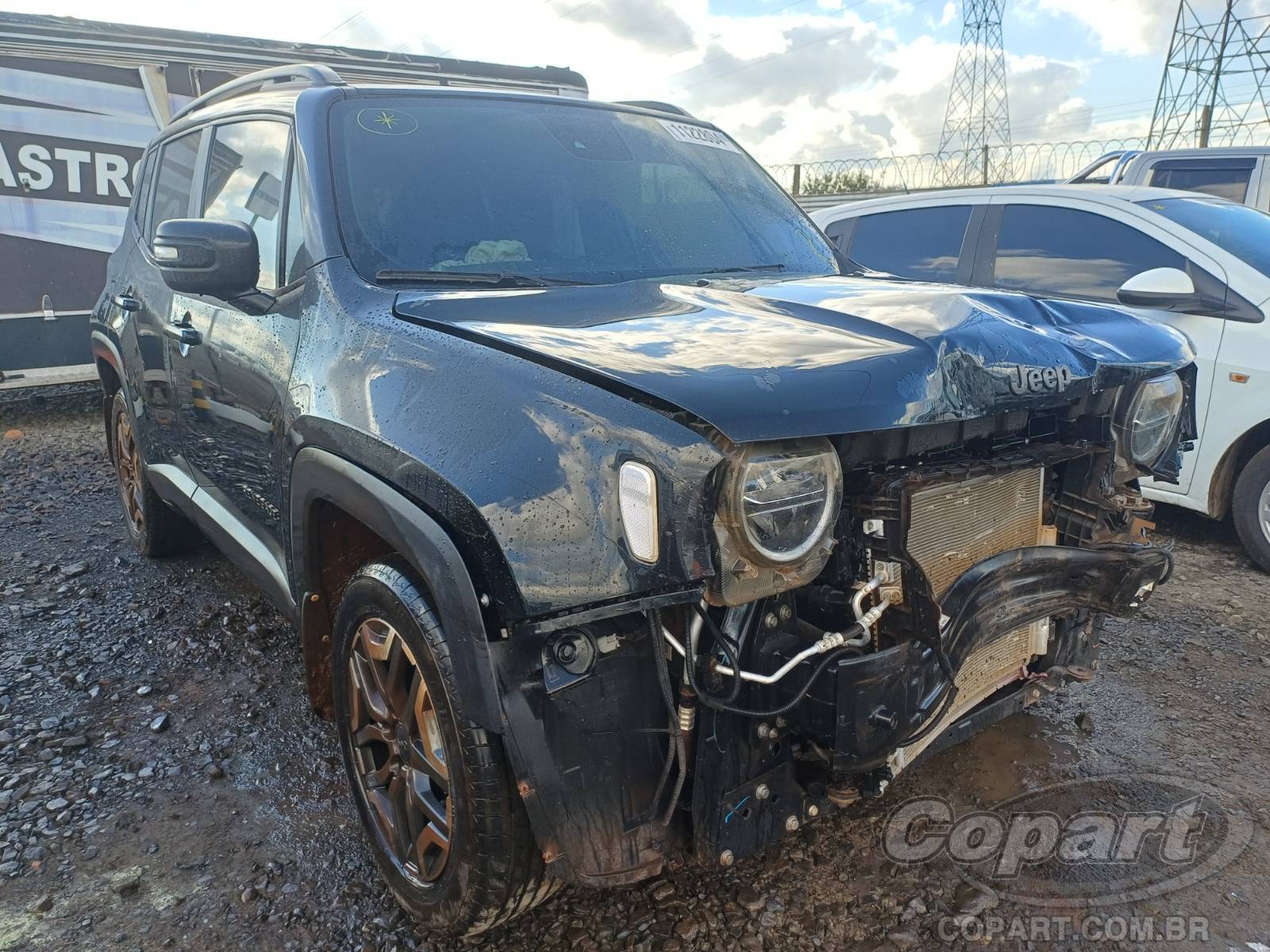 Veículo Fiat Renegade JEEP Renegade 2025 SUV Pequenos 2025 em leilão