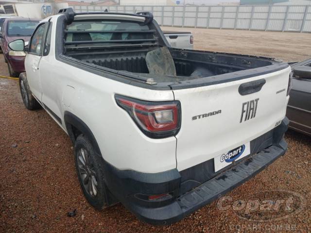 2022 FIAT STRADA 