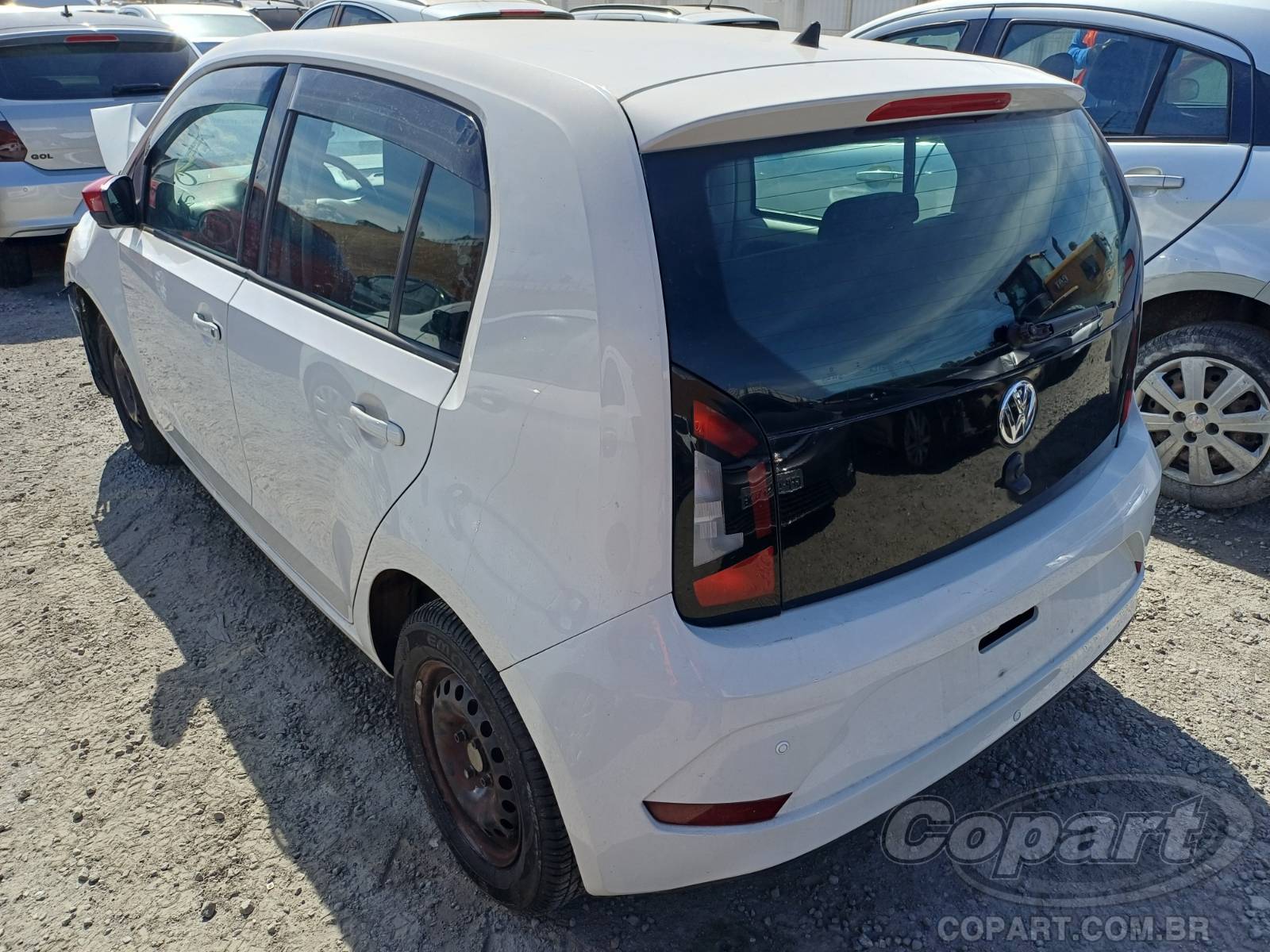 Foto 3: 2018 VOLKSWAGEN UP