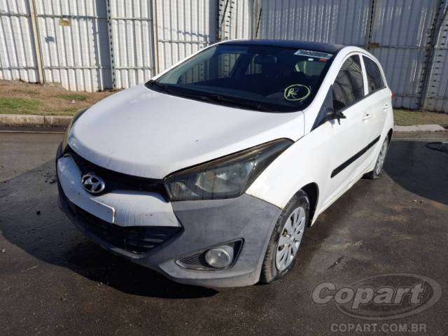 2014 HYUNDAI HB20 