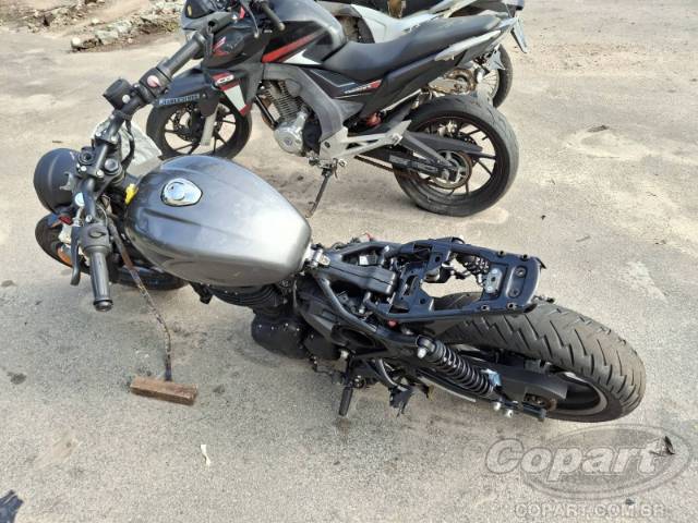 2025 ROYAL ENFIELD HUNTER 