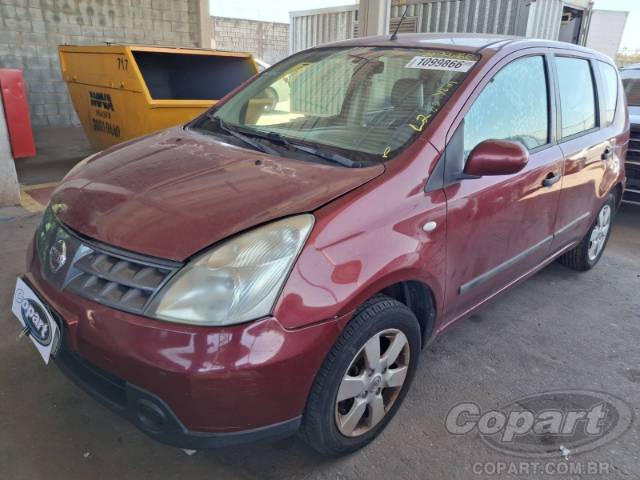 2010 NISSAN LIVINA 