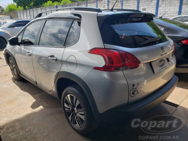 2020 PEUGEOT 2008 