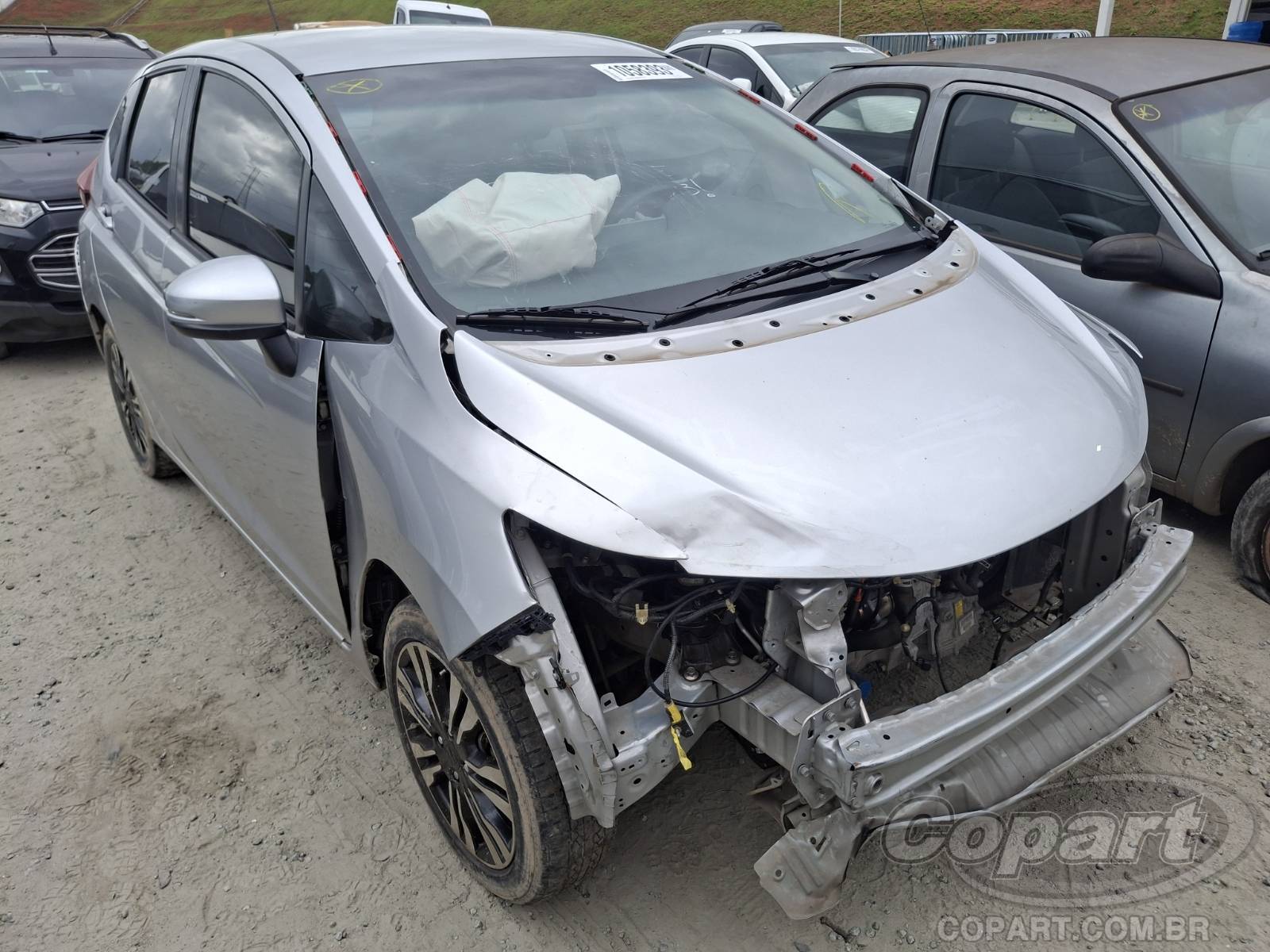 Veículo Honda Fit 2016 HONDA FIT EX 1.5 16V i-VTEC FLEXIVEL ALCOOL/GASOLINA 2016 em leilão