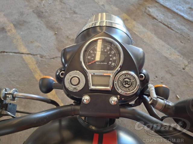 2025 ROYAL ENFIELD CLASSIC 
