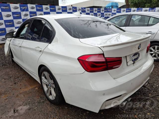 2016 BMW SERIE 3 