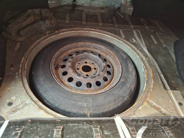 2012 VOLKSWAGEN VOYAGE 