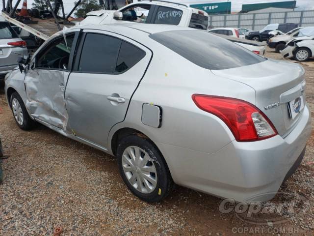 2019 NISSAN VERSA 