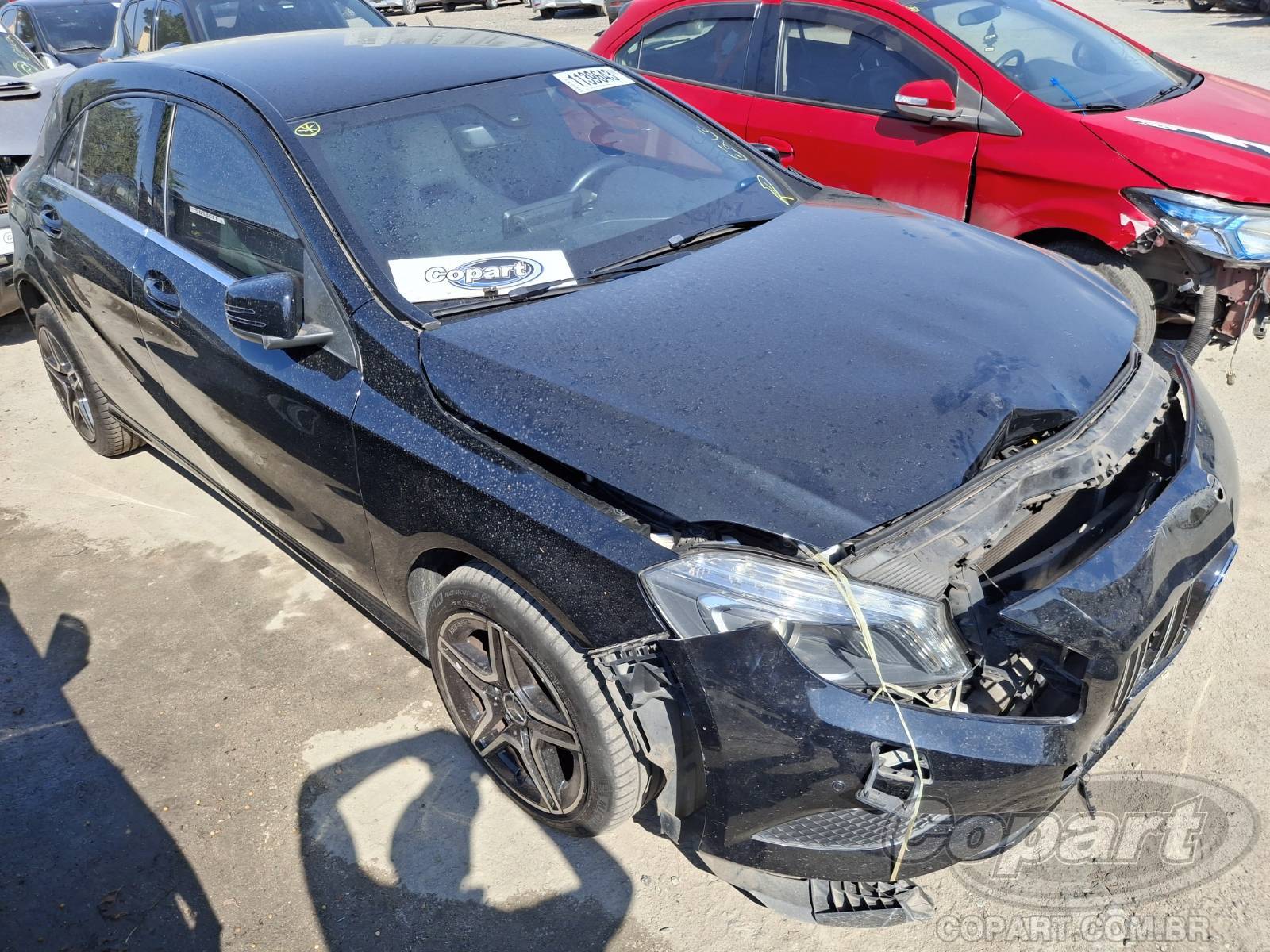 Veículo Mercedes-Benz Classe A Mercedes-Benz Classe A 2014 Colisão 2014 em leilão