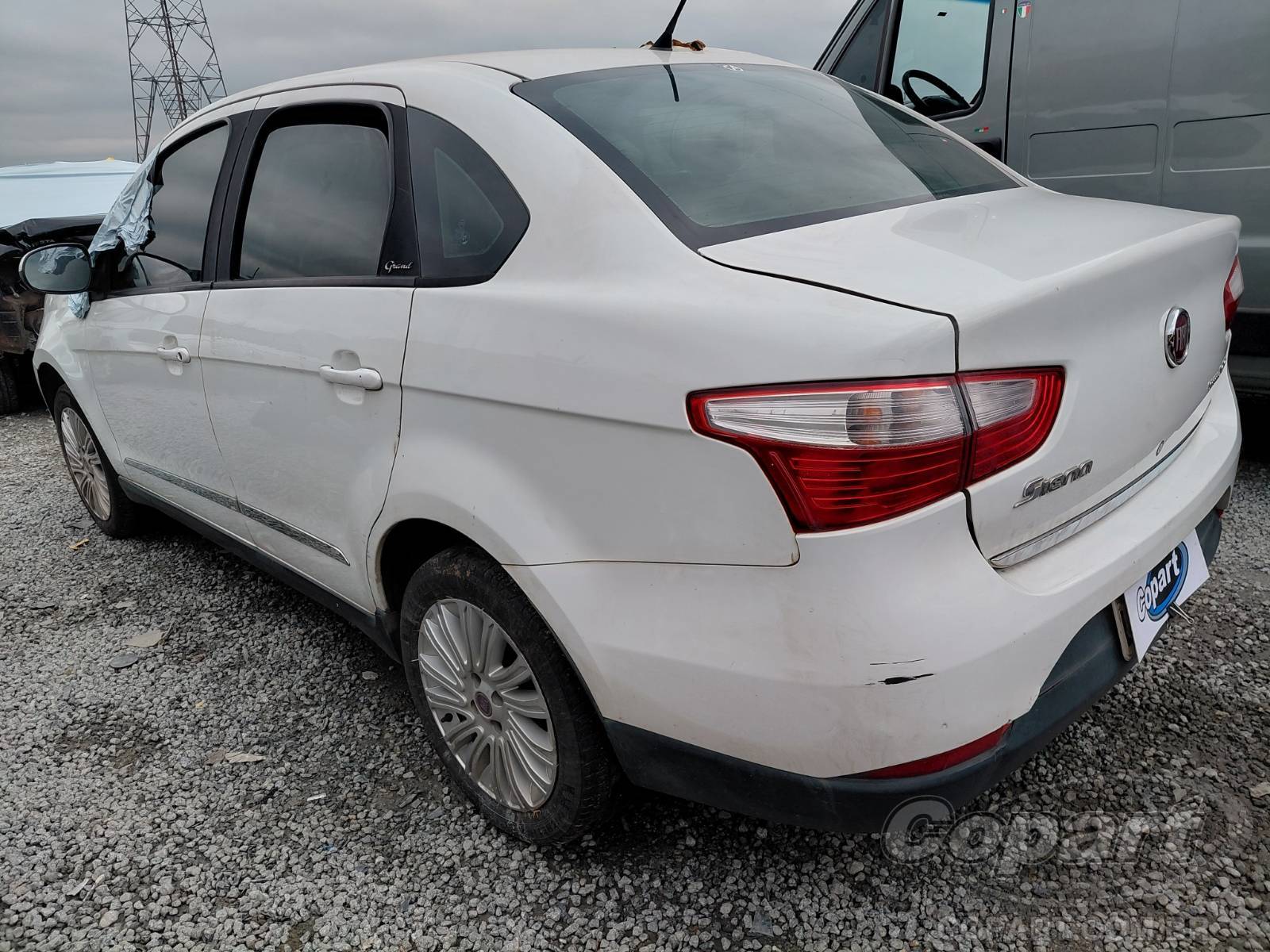 Foto 3: 2013 FIAT GRAND SIENA