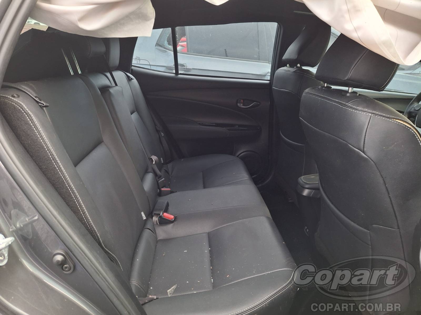 2024 TOYOTA YARIS — foto 6 de 10
