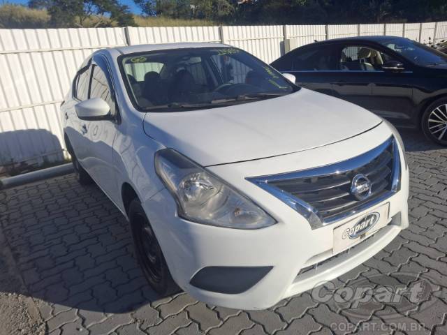 2016 NISSAN VERSA 