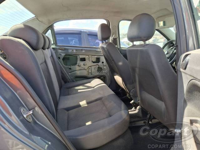 2020 VOLKSWAGEN VOYAGE 