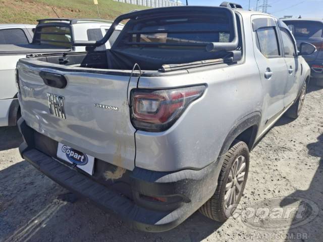 2022 FIAT STRADA CD 