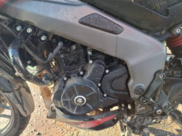 2026 BAJAJ DOMINAR 