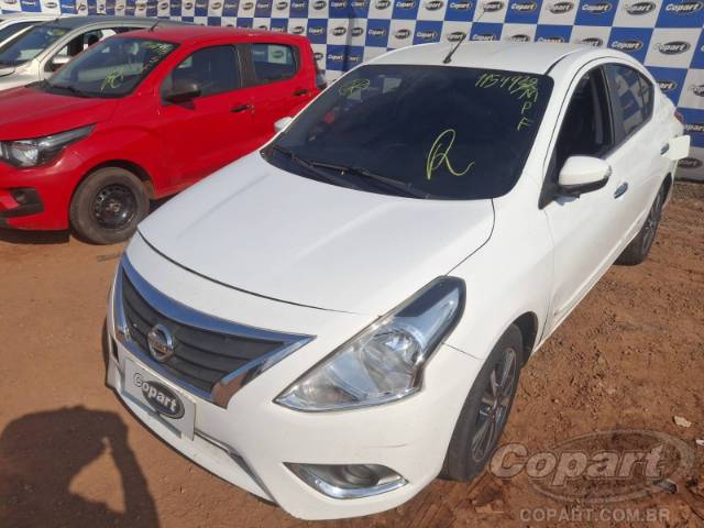 2018 NISSAN VERSA 