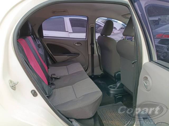 2013 TOYOTA ETIOS 