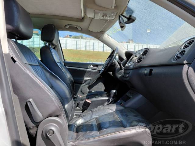 2012 VOLKSWAGEN TIGUAN 