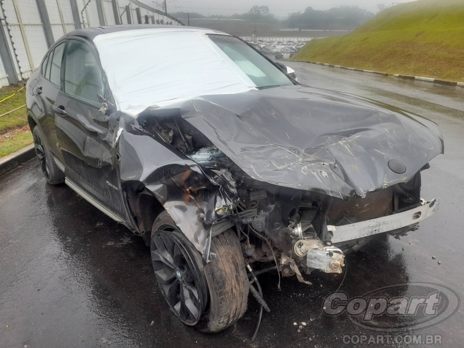 BMW X4 xDrive28i 2.0 16V Twin Turbo 2018 Colisão