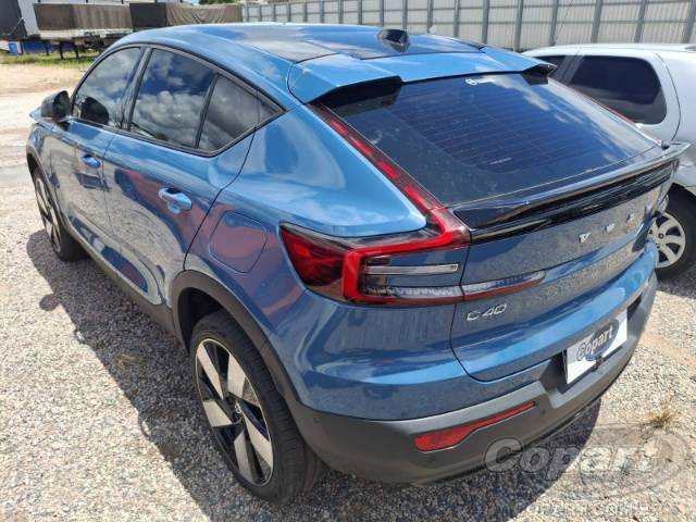 2023 VOLVO C40 