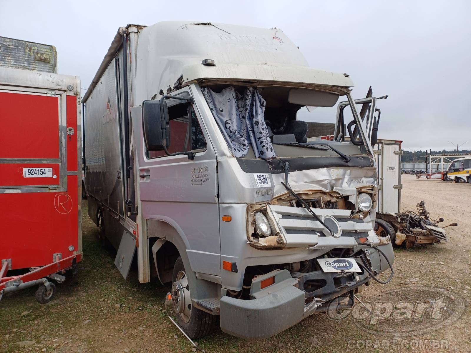 VOLKSWAGEN DELIVERY 2011