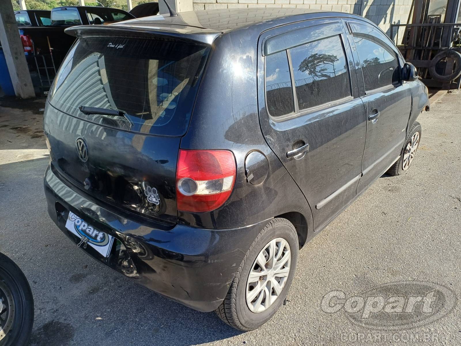 2009 VOLKSWAGEN FOX — foto 4 de 12