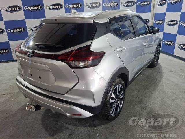 2024 NISSAN KICKS 