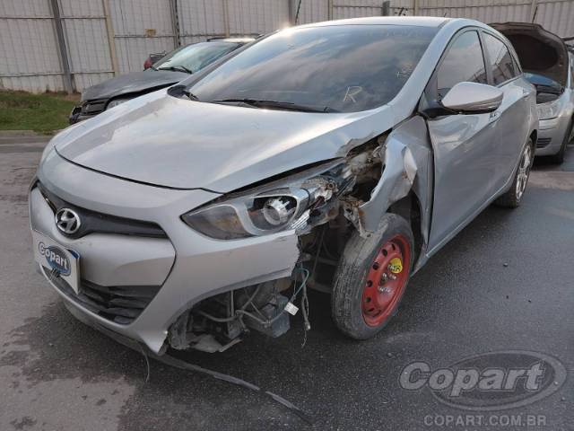 2013 HYUNDAI I30 