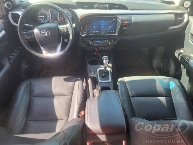 2024 TOYOTA HILUX CD 