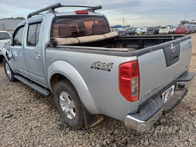 2009 NISSAN FRONTIER CD 