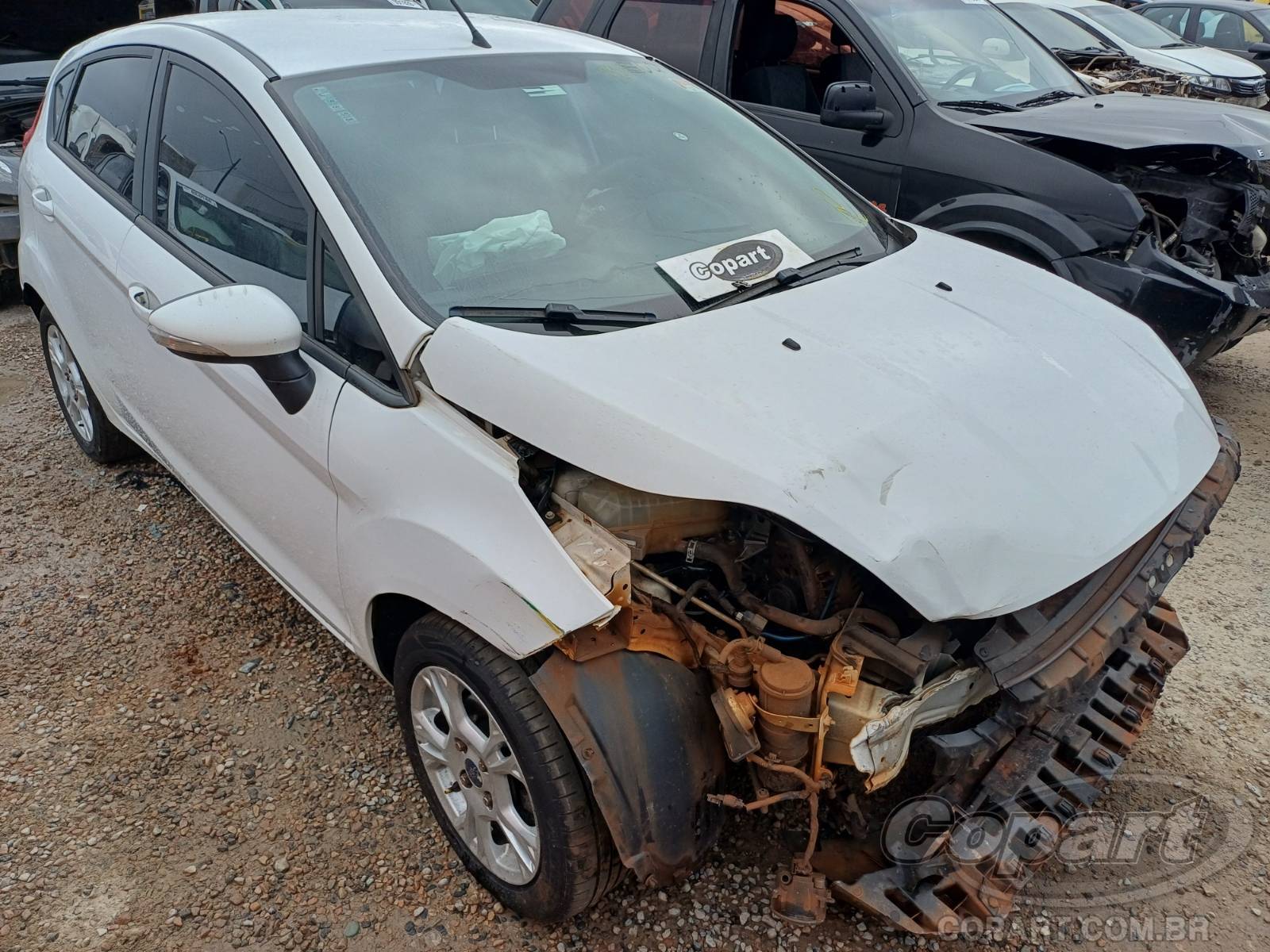 Ford Fiesta SE 1.6 16V Sigma 2015 Colisão Média Monta