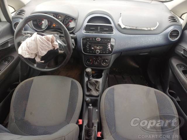 2014 FIAT PUNTO 