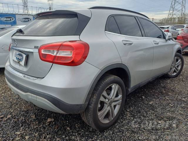 2018 MERCEDES BENZ GLA 