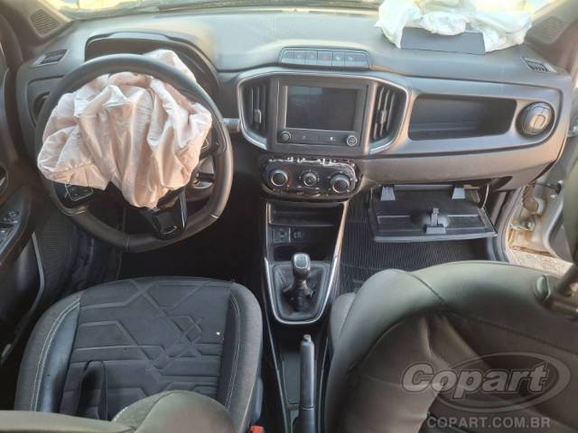 2021 FIAT STRADA CD 