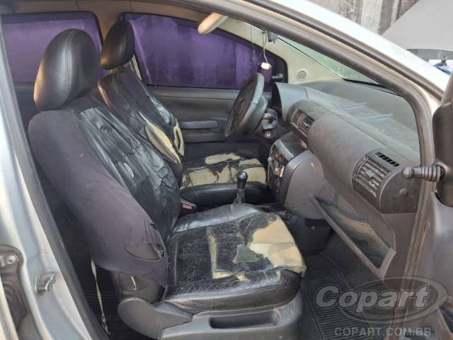 2006 VOLKSWAGEN FOX 