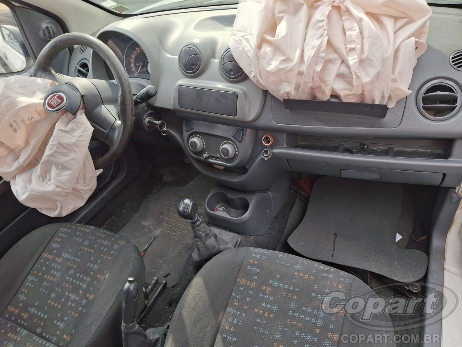 Foto 8 de 10: 2016 FIAT FIORINO FURGAO