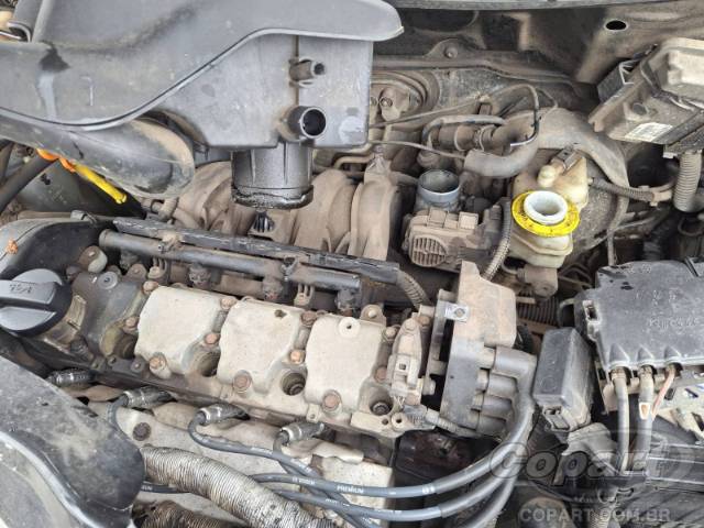 2013 VOLKSWAGEN FOX 