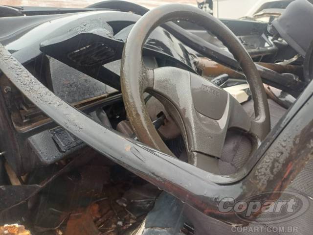 2015 IVECO VERTIS 