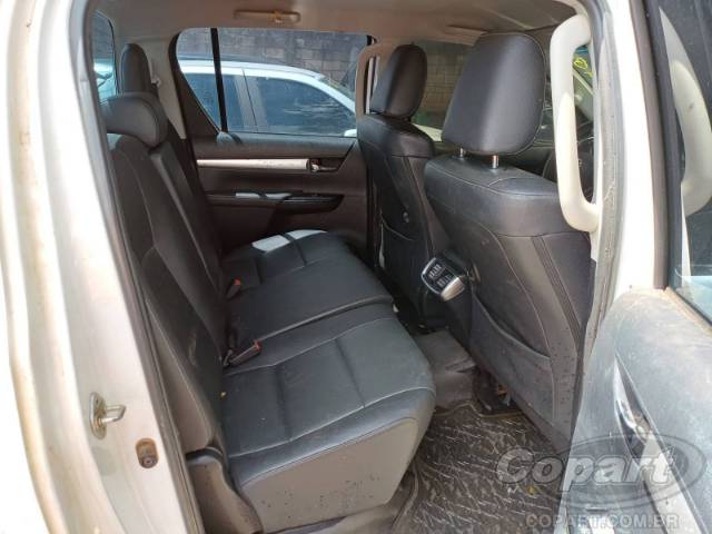 2021 TOYOTA HILUX CD 