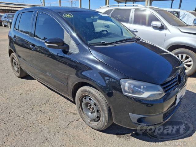 2013 VOLKSWAGEN FOX 