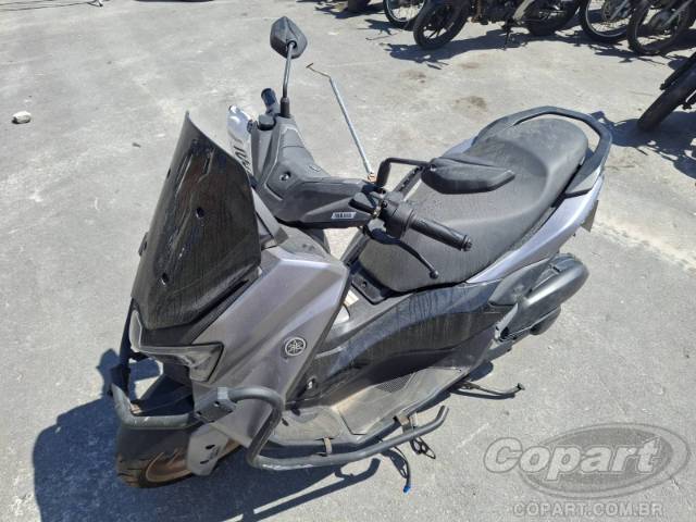2025 YAMAHA NMAX 