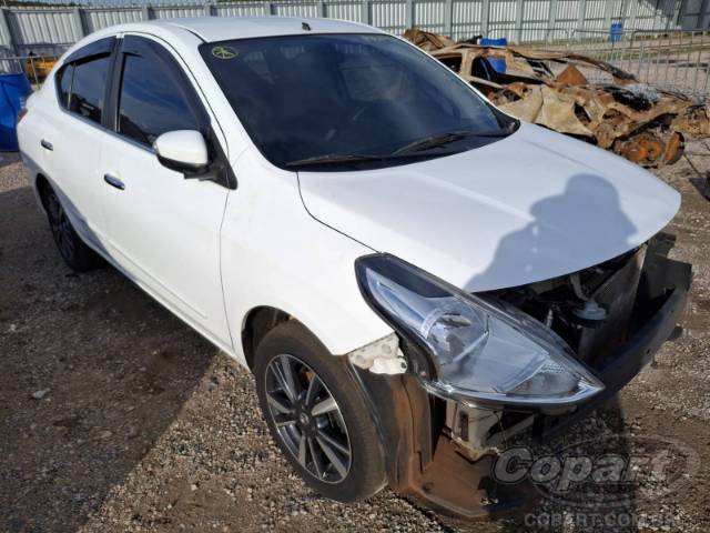 2018 NISSAN VERSA 