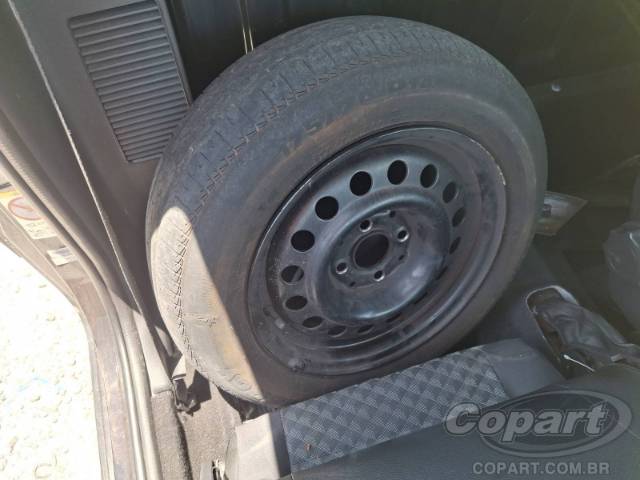 2015 VOLKSWAGEN SAVEIRO 