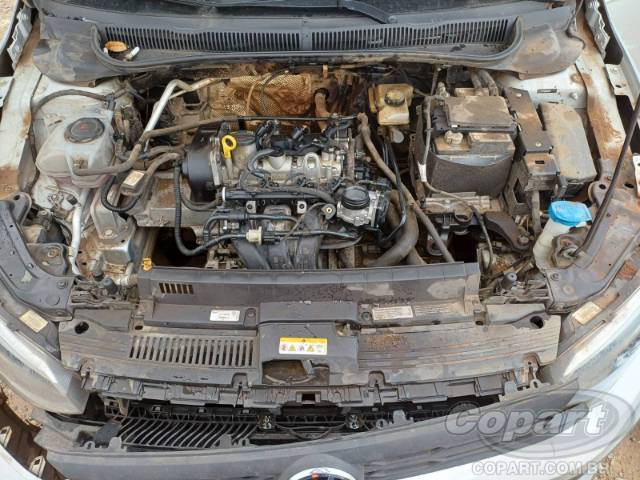 2024 VOLKSWAGEN POLO 