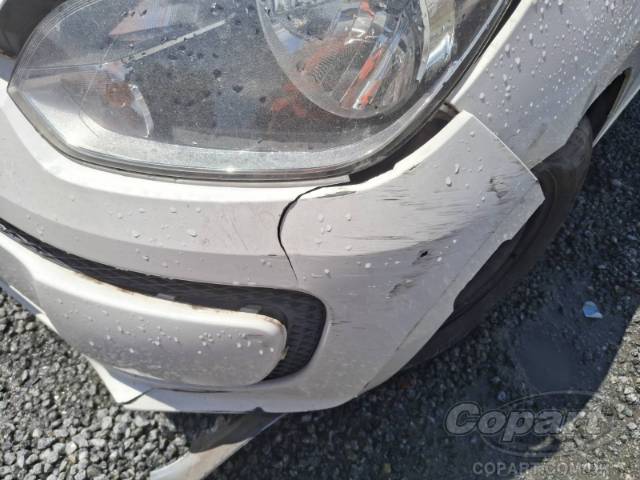 2017 VOLKSWAGEN UP 