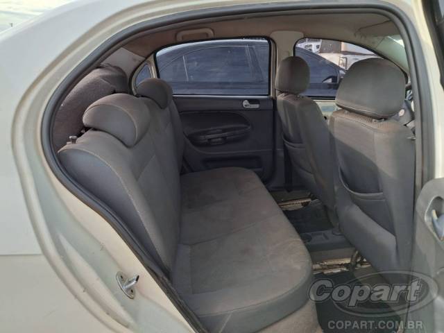 2012 VOLKSWAGEN VOYAGE 